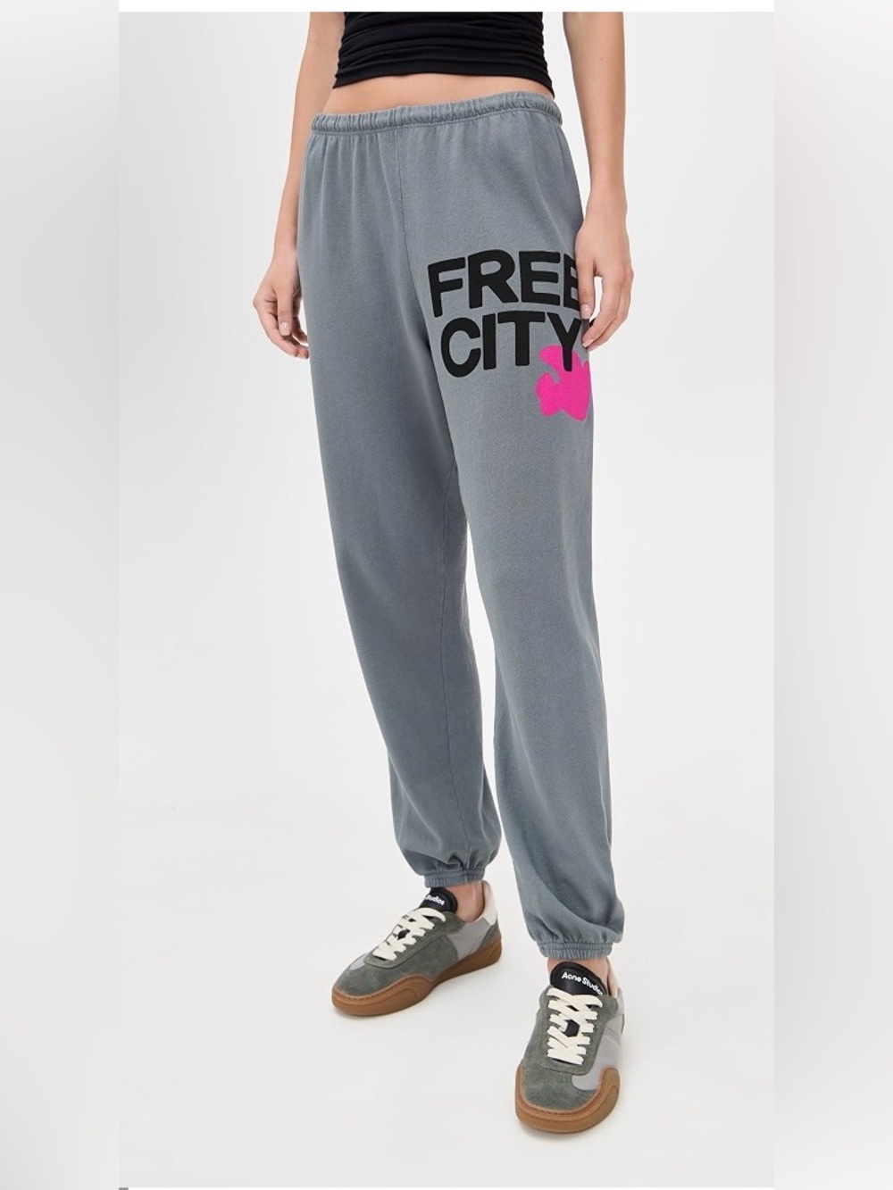 FREECITY
Freecity Large Sweatpants